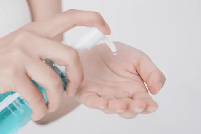 Medicube AGE-R Vibrating Cleanser Han Gyo-dong Edition